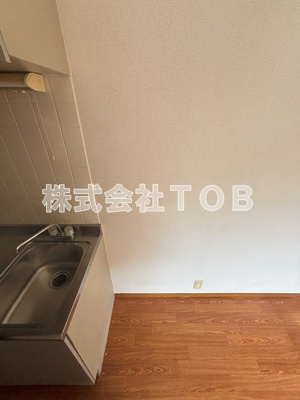 【その他】 | 仙川スカイハイツ-緑ヶ丘１丁目- | 冷蔵庫置場