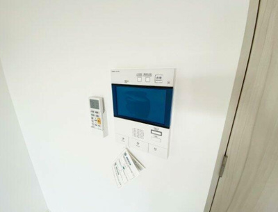 【セキュリティ】 | S-RESIDENCE都島Lux | モニター付きインターホンです