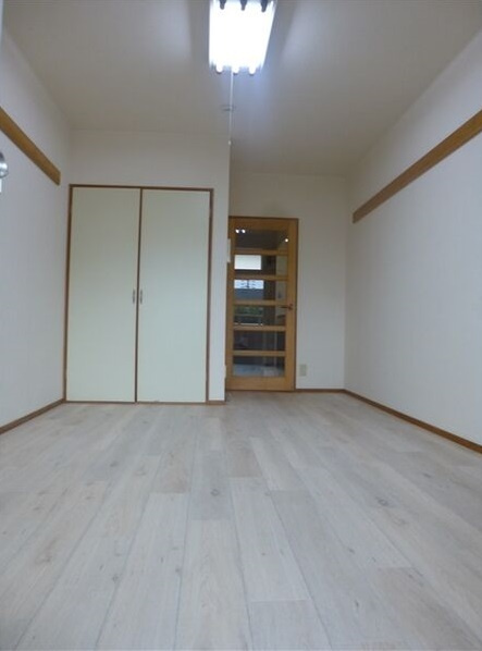 ヒルズＭＹの居間・リビング