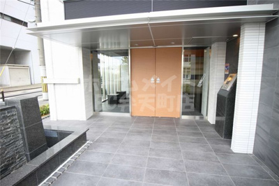 【エントランス】 | エステムコート中之島GATEⅡ | 毎日通るエントランスはこのようになっています