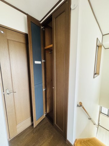 広島市佐伯区河内南1丁目　中古一戸建ての収納