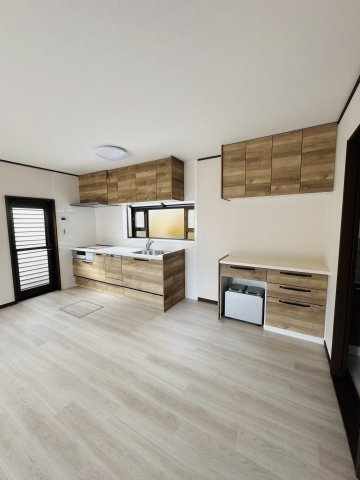 広島市佐伯区河内南1丁目　中古一戸建ての居間・リビング