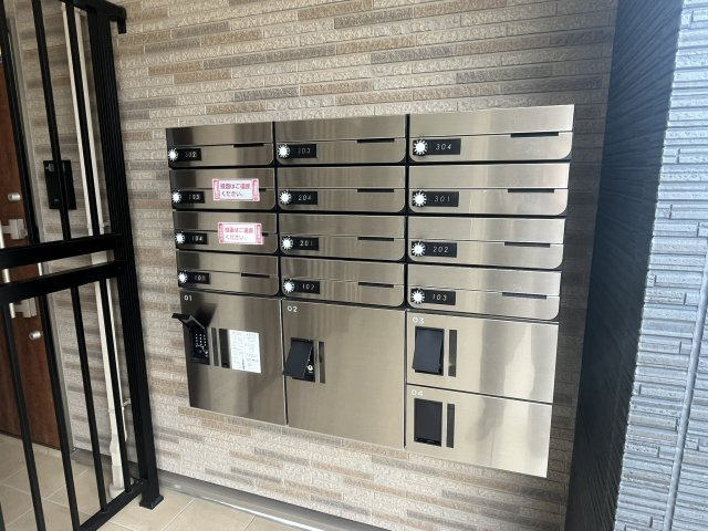【その他共用部分】 | ベルフローラ | 共用ポストです