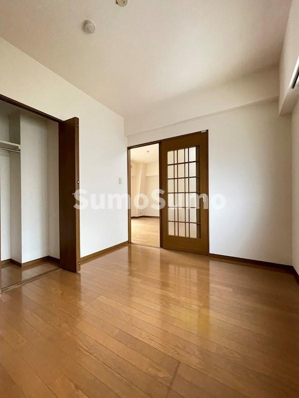 フリューゲル高砂の寝室