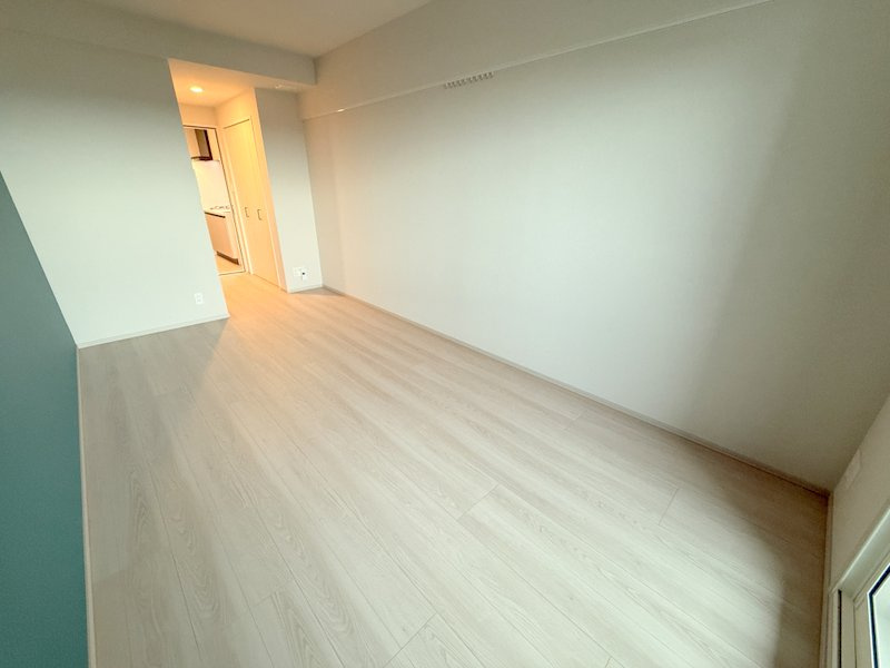 THE MUSIC COURT  仲介手数料無料の洋室