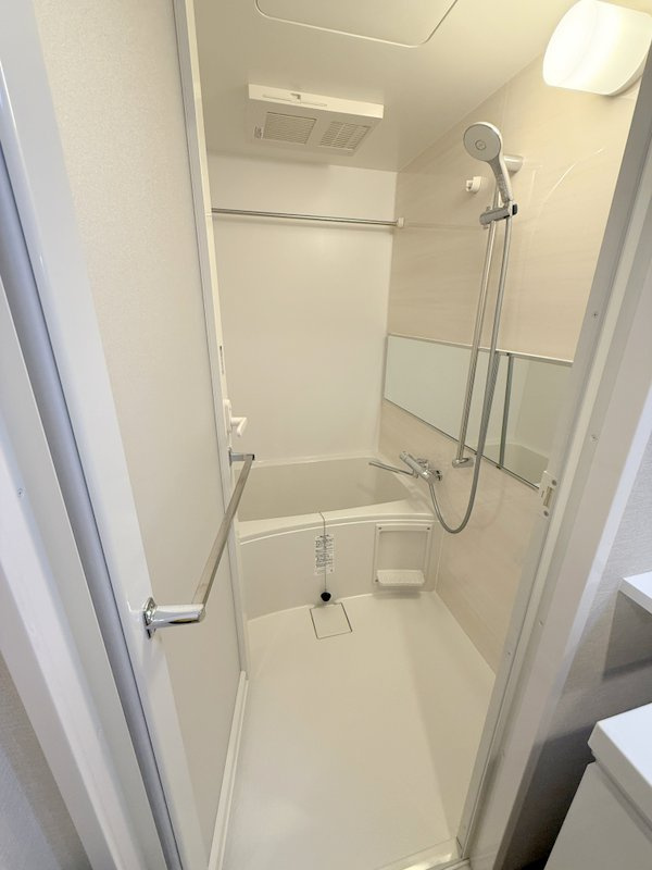 THE MUSIC COURT  仲介手数料無料の浴室