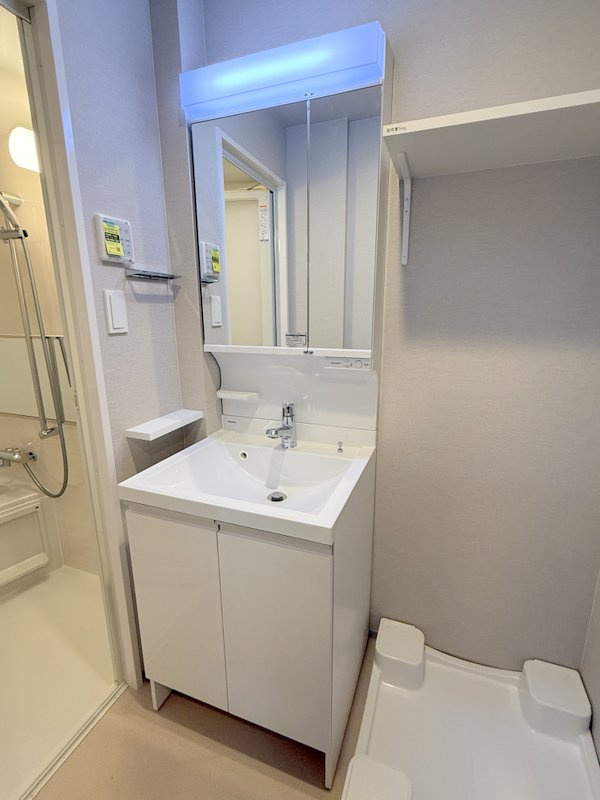 THE MUSIC COURT  仲介手数料無料の洗面所