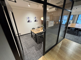 【内装】 | M.BALANCE MIDOSUJI HOMMACHI | M.BALANCE MIDOSUJI HOMMACHI　会議室