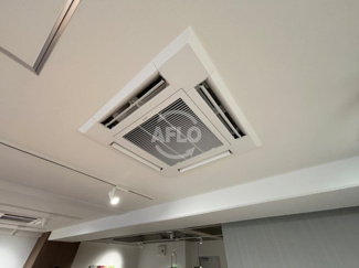 【設備】 | M.BALANCE MIDOSUJI HOMMACHI | M.BALANCE MIDOSUJI HOMMACHI　エアコン設備3基