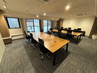 【居間・リビング】 | M.BALANCE MIDOSUJI HOMMACHI | M.BALANCE MIDOSUJI HOMMACHI　ットアップ家具付き