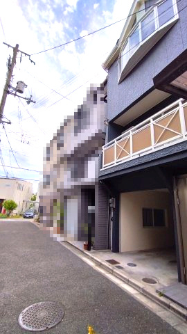 東大阪市新庄３丁目　中古戸建の前面道路含む現地写真