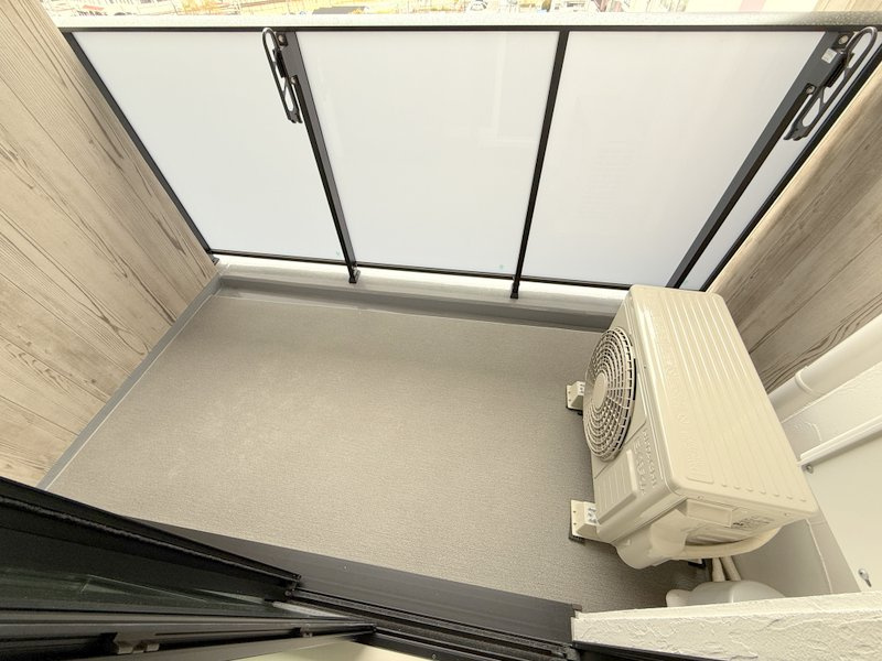 THE MUSIC COURT  仲介手数料無料のバルコニー