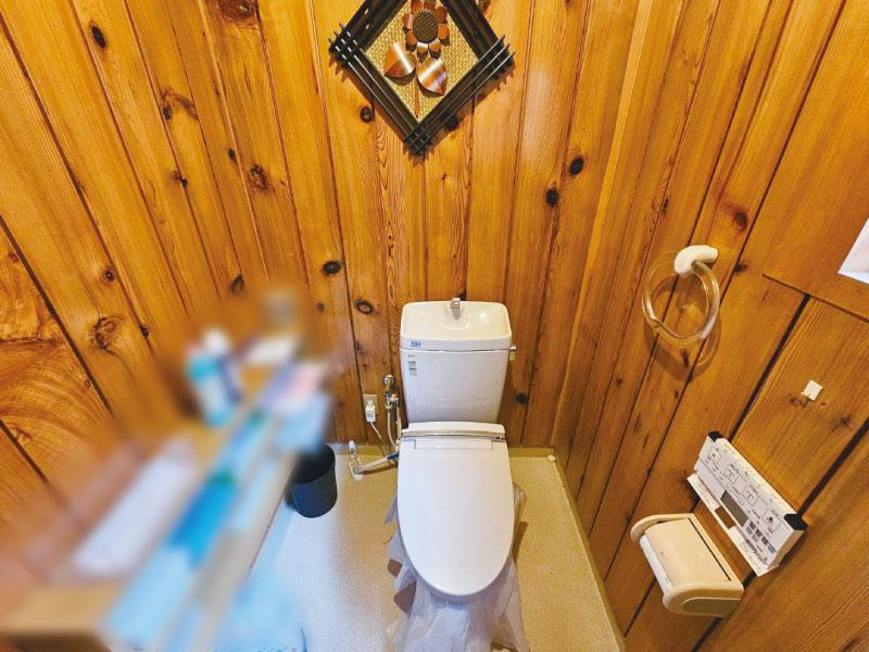 横浜西町　中古戸建のトイレ