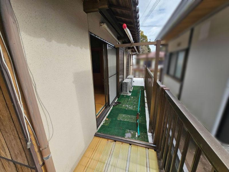 横浜西町　中古戸建のバルコニー