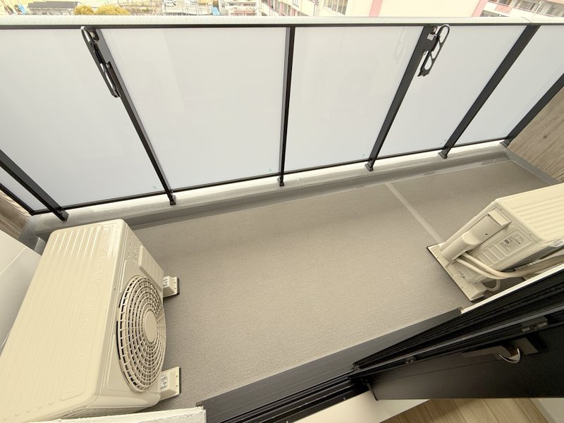 THE MUSIC COURT  仲介手数料無料のバルコニー