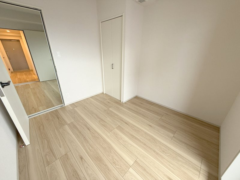 THE MUSIC COURT  仲介手数料無料の寝室