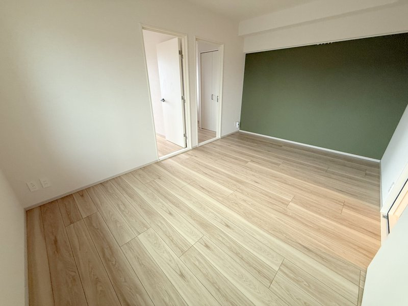 THE MUSIC COURT  仲介手数料無料の居間・リビング