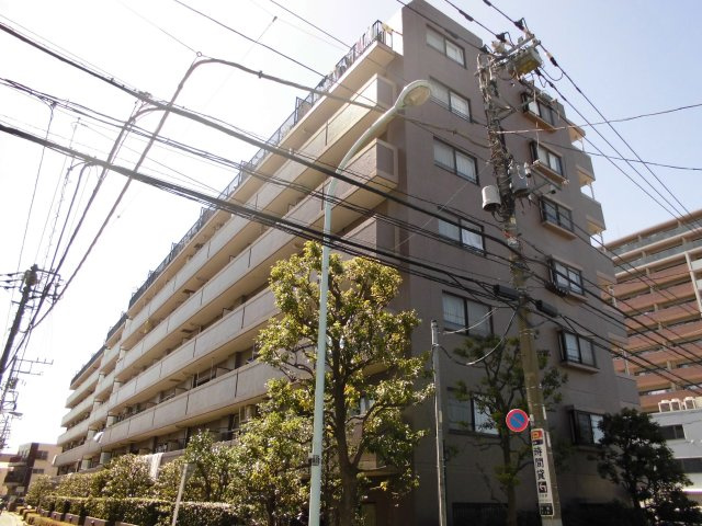 コスモ町屋リバーシティの外観