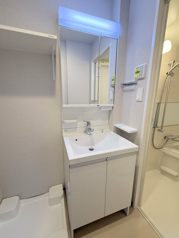 THE MUSIC COURT  仲介手数料無料の洗面所