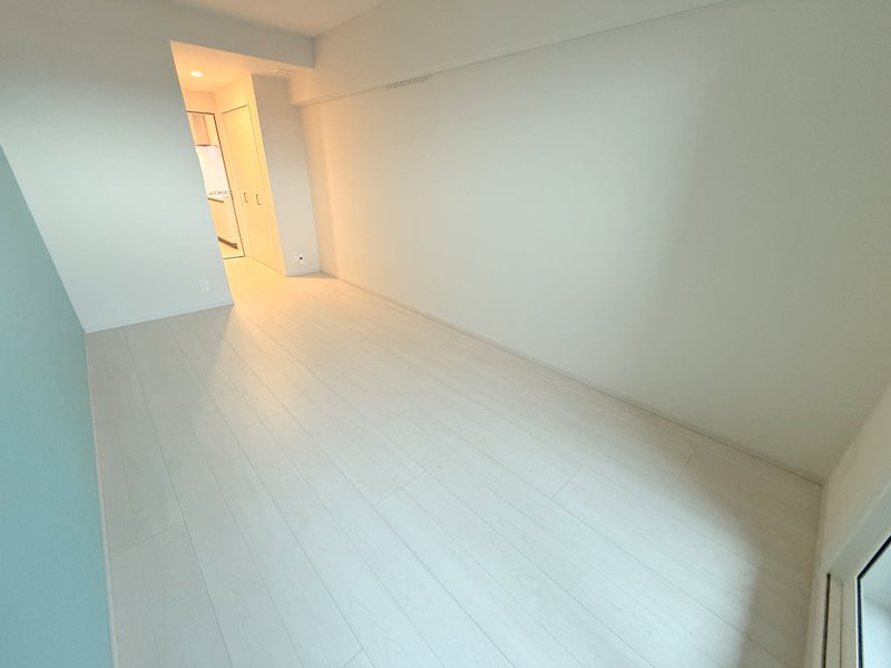 THE MUSIC COURT  仲介手数料無料の洋室