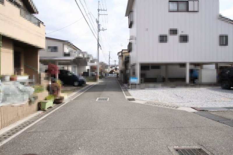 薊野西町１丁目　建築条件なし　売土地の前面道路含む現地写真