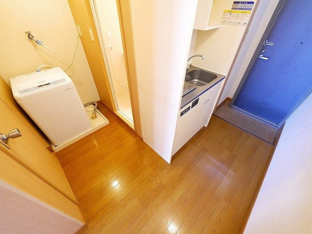 レオパレスドリーム浪漫の玄関|落ち着いた玄関です