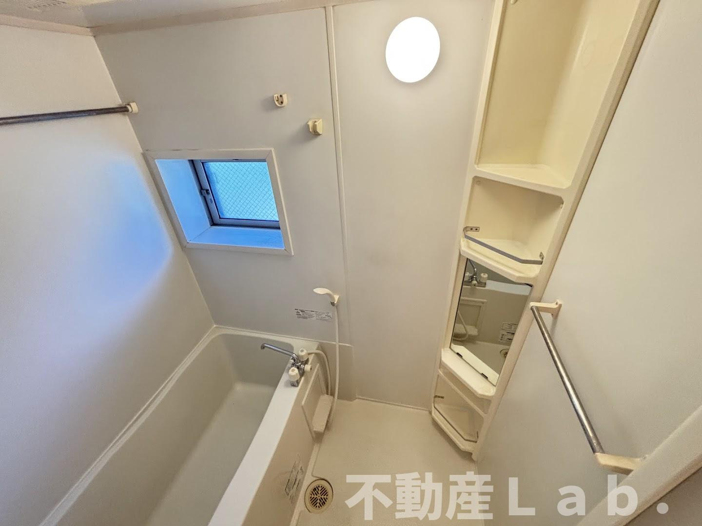 ラフィーネⅡの浴室