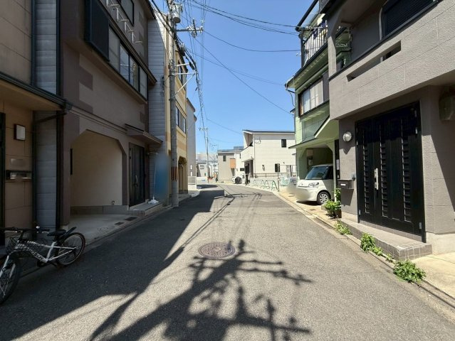 西京極畑田町の前面道路含む現地写真|見ただけでは「気付かない」「わからない」「想像できない」こともしっかりとご説明いたします！
