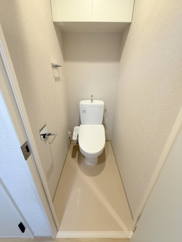 THE MUSIC COURT  仲介手数料無料のトイレ