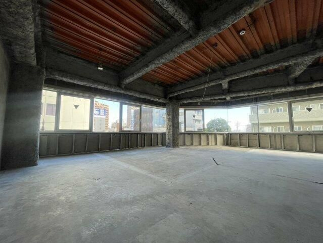 ＭＳビルの寝室