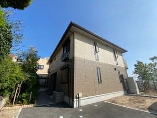 神戸市東灘区鴨子ケ原１丁目のアパート