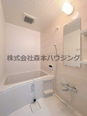 【浴室】 | 　ロイヤルハイツ三喜 | お風呂で日々の疲れを落としましょう