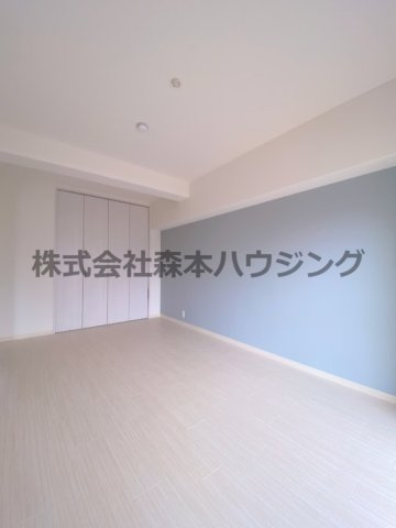 【洋室】 | 　ロイヤルハイツ三喜 | おしゃれな洋室です