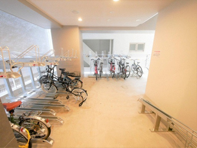 【その他共用部分】 | セレニテ梅田ルフレ | 駐輪場です