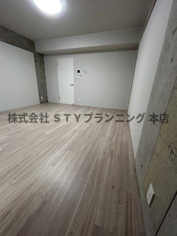 仲介手数料０円！アソシエ東別院の居間・リビング