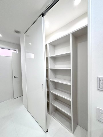 山の手6条6丁目の収納|収納スペース（2）！