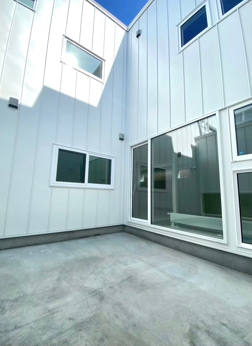 山の手6条6丁目の庭|ロードヒーティング付きの中庭！