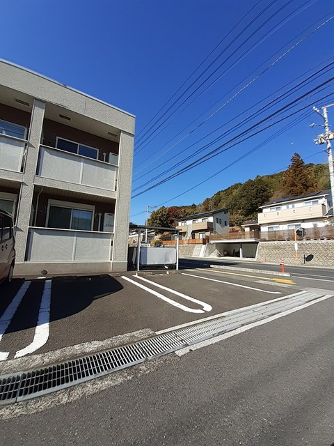 桜の駐車場|駐車場