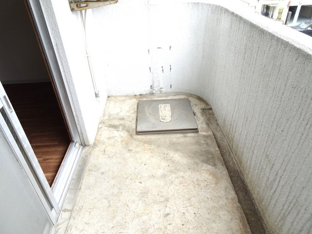 プレアール大垣本町のバルコニー