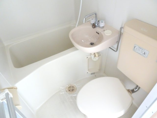 プレアール大垣本町の浴室