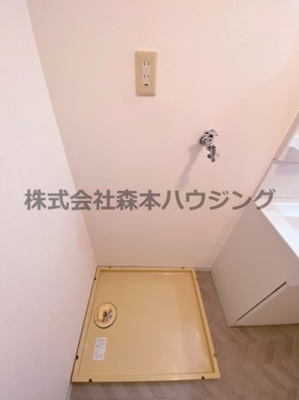 【設備】 | 　エスポワール交野 | 室内洗濯機置き場です