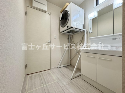 【脱衣所】 | 島田市向谷元町 7期 新築一戸建て 3号棟 | 脱衣場です