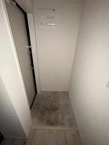 フジパレス尼崎立花Ⅰ番館の玄関