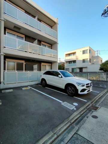 リブリ・浄心A　名古屋市賃貸　仲介手数料無料の駐車場