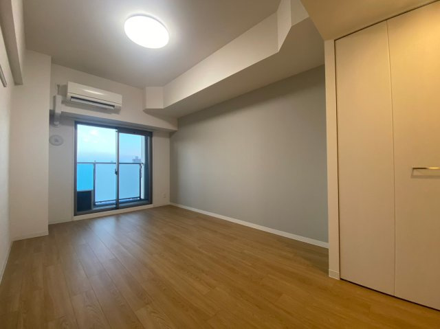 ディアレイシャス浅間町　名古屋市賃貸　仲介手数料無料の居間・リビング|玄関