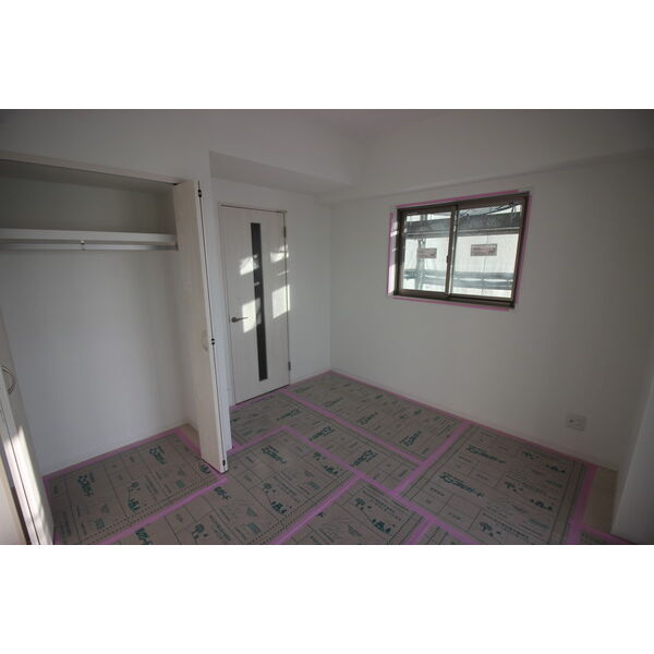 THE RESIDENCE SHIGAHONDORI　名古屋市賃貸　仲介手数料無料の内装|駐車場