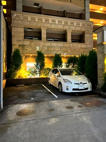 プレサンス泉アーバンゲート　名古屋市賃貸　仲介手数料無料の駐車場