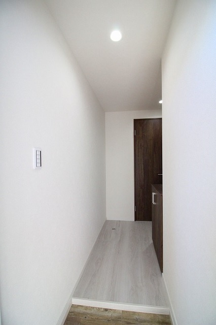 THE NOBLES 東曲里町の玄関|建築中のため、参考画像になります。