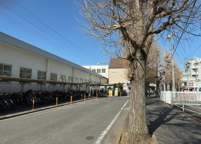 【展望】 | ライフコア東林間 | 眺望の良さを楽しめるダイニングキッチンで家族団らんの時間を過ごしてはいかがでしょうか。バルコニーから見える景色を家族で眺める時間は、時間が経つのを忘れてしまいそうですね。是非、現地を見に行きましょう！