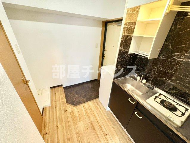 グランディール名駅の玄関
